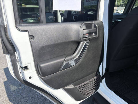 2017 Jeep Wrangler Unlimited Sport