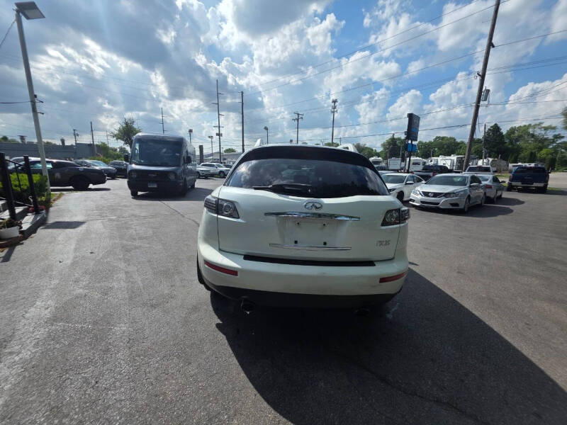 2008 Infiniti FX35
