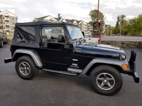 2004 Jeep Wrangler for sale at R C Motors in Lunenburg MA