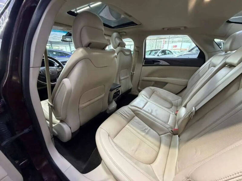 2017 Lincoln MKZ Reserve