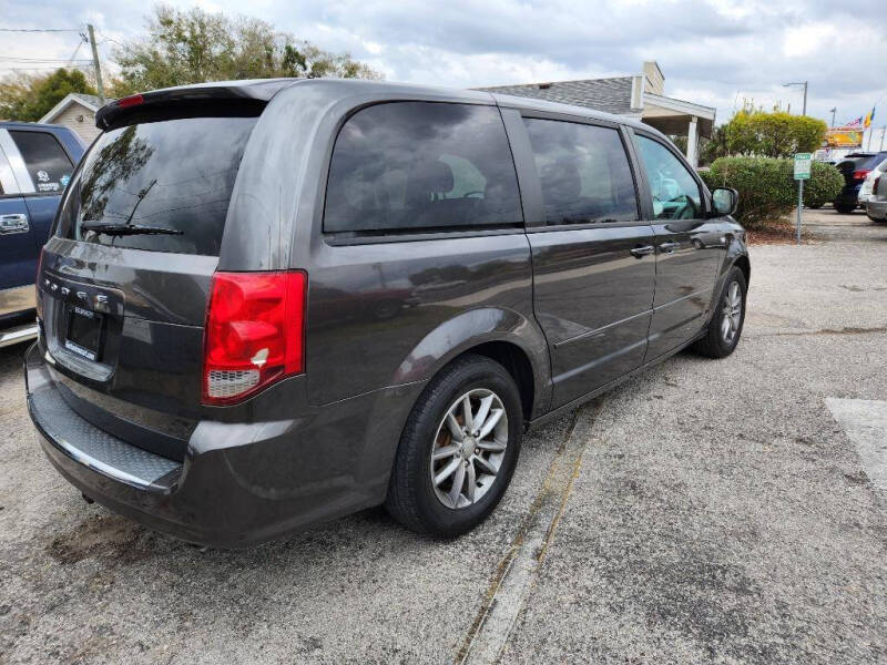 2014 Dodge Grand Caravan SE