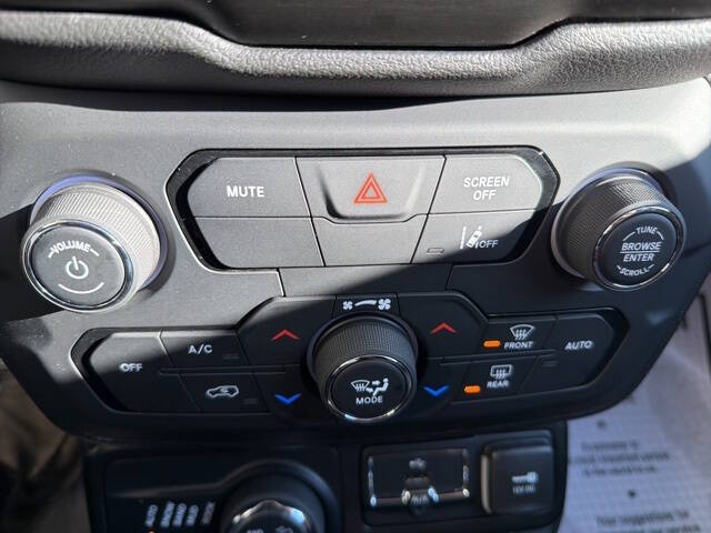 2022 Jeep Renegade Trailhawk