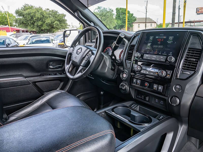 2020 Nissan Titan