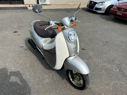 1997 Honda scoopy for sale at Virginia Auto Mall in Woodford VA
