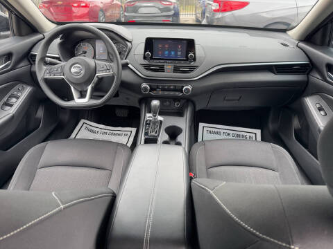 2022 Nissan Altima 2.5 S