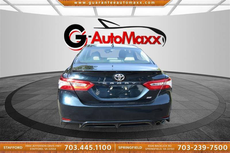 2020 Toyota Camry SE