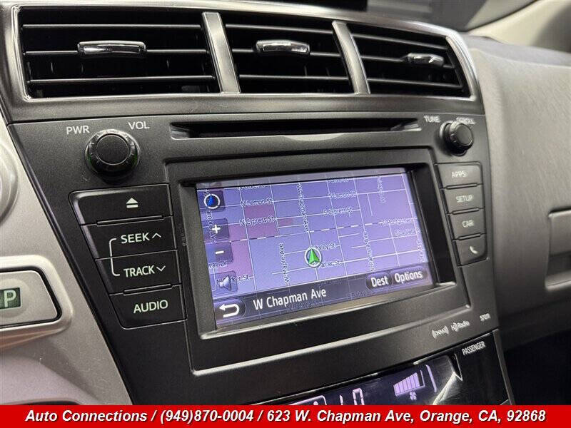 2012 Toyota Prius v Five