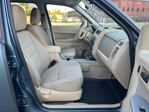 2011 Ford Escape XLT