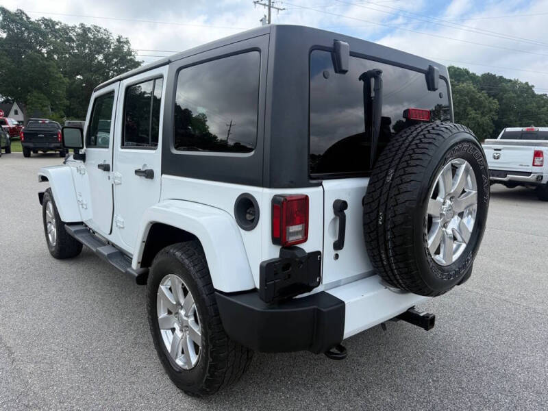 2016 Jeep Wrangler Unlimited Sahara