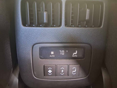 2009 Cadillac DTS Luxury 5-Passenger