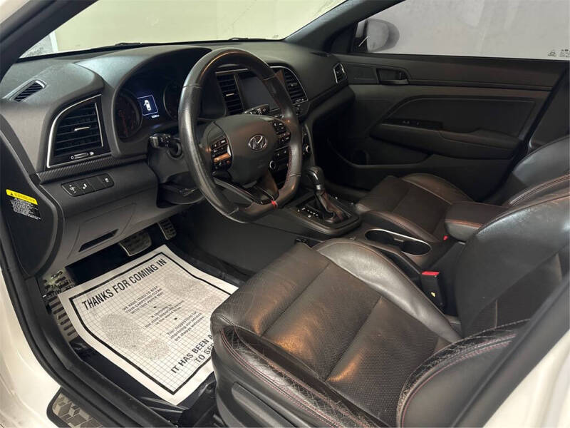 2018 Hyundai Elantra Sport