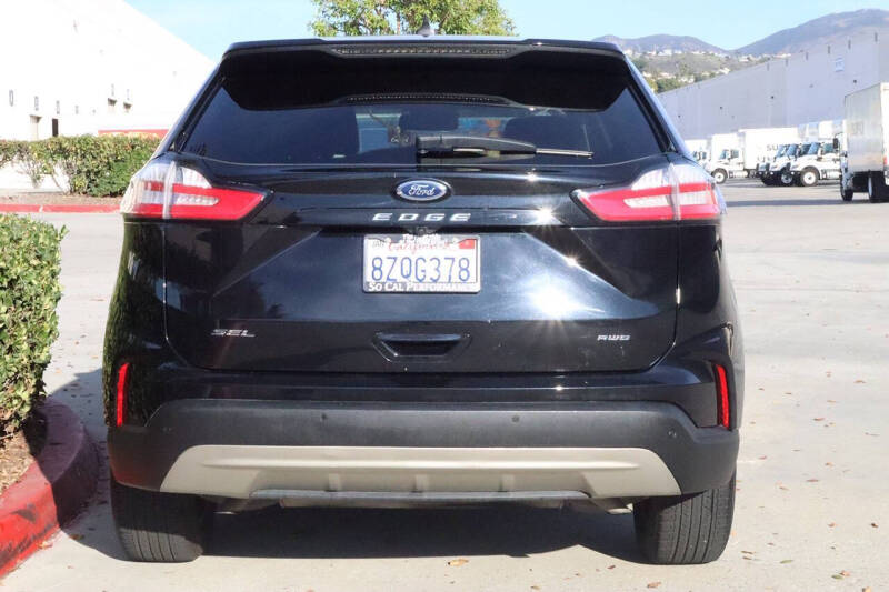 2022 Ford Edge SEL
