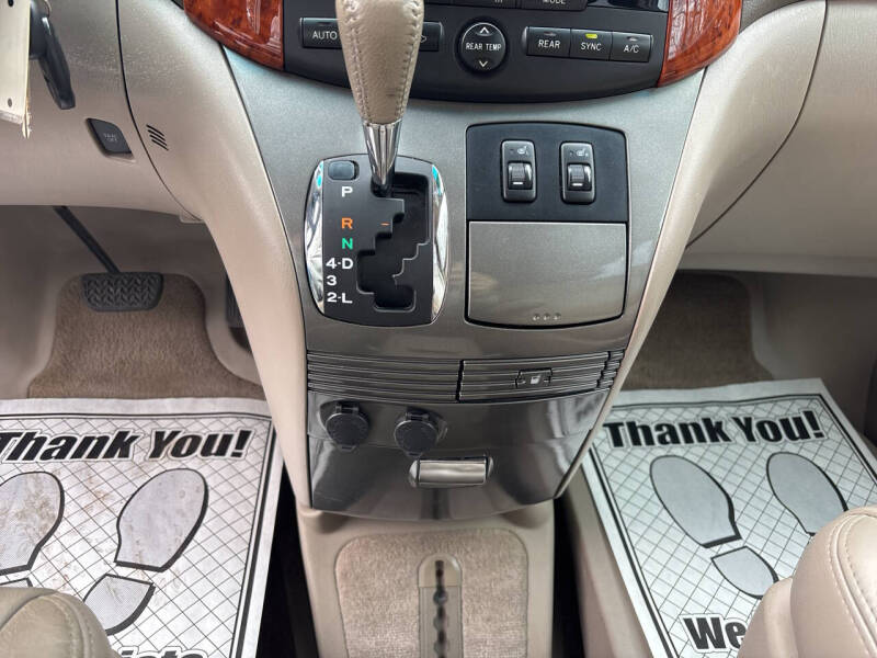 2008 Toyota Sienna XLE Limited