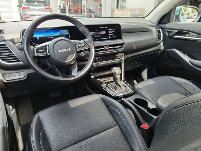 2024 Kia Seltos EX