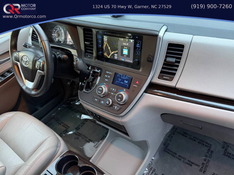 2015 Toyota Sienna