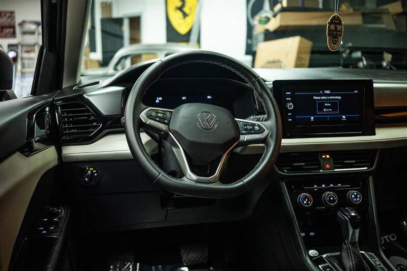 2025 Volkswagen Taos S