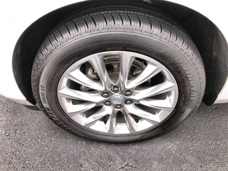 2021 Buick Enclave Essence