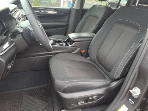 2023 Jeep Grand Cherokee L Laredo