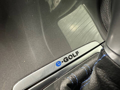 2016 Volkswagen e-Golf SE