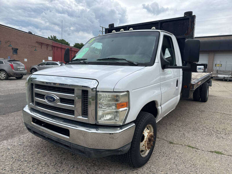 2011 Ford E-Series E-450 SD
