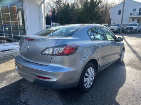 2013 Mazda MAZDA3 i SV