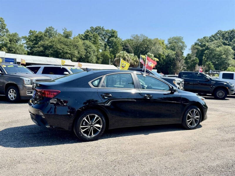 2023 Kia Forte LX