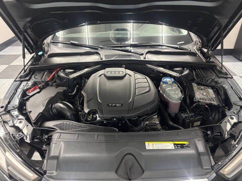 2017 Audi A4 2.0T quattro Premium