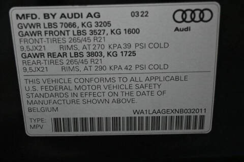 2022 Audi e-tron quattro Premium Plus