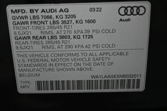 2022 Audi e-tron quattro Premium Plus