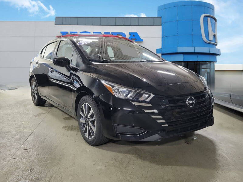2023 Nissan Versa SV