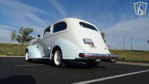 1935 Pontiac Coupe
