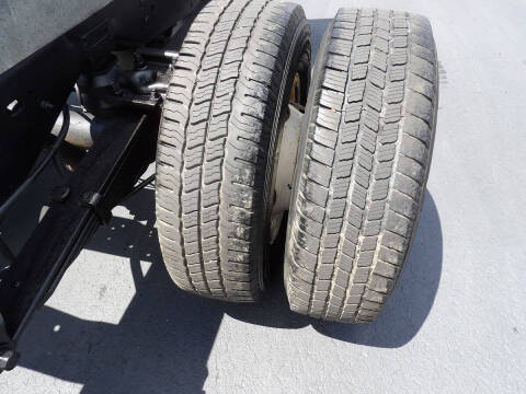 2011 Ford E-Series E-450 SD