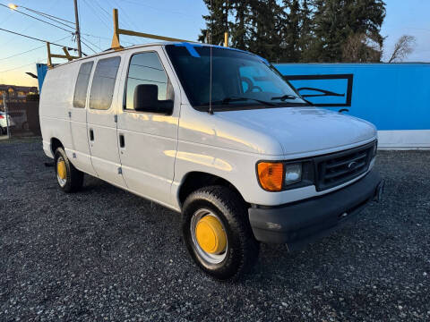 2005 Ford E-Series for sale at Zipstar Auto Sales in Lynnwood WA