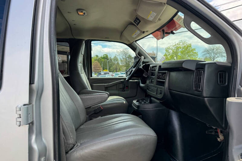 2016 Chevrolet Express LS 3500