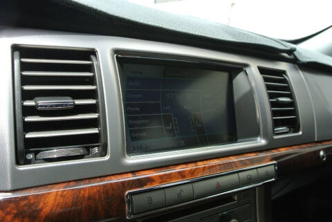 2011 Jaguar XF Premium