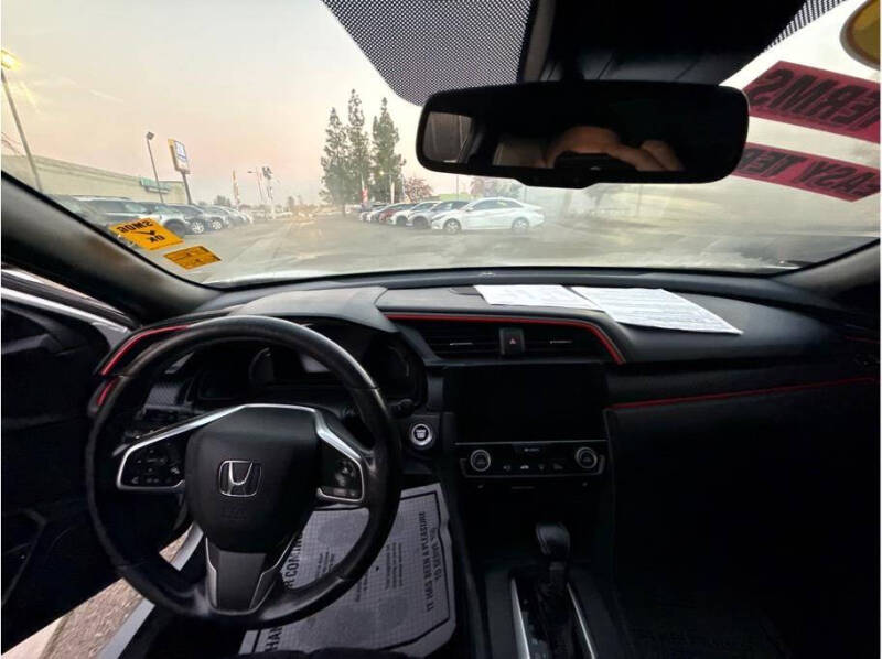 2018 Honda Civic Touring