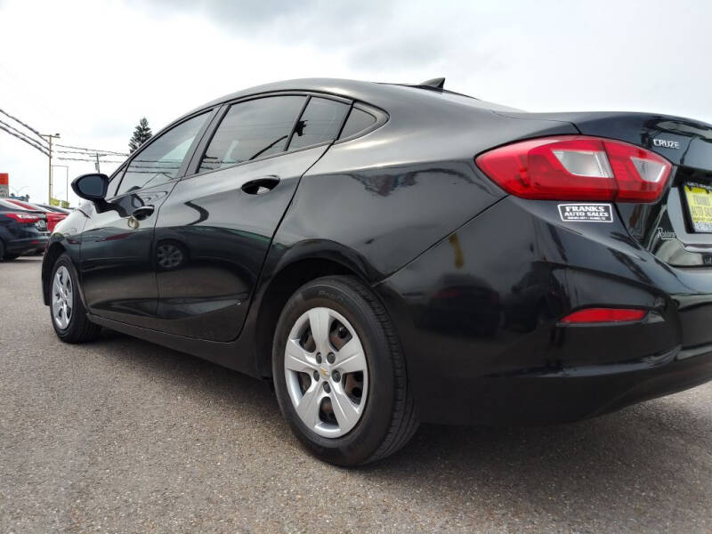 2018 Chevrolet Cruze LS Auto