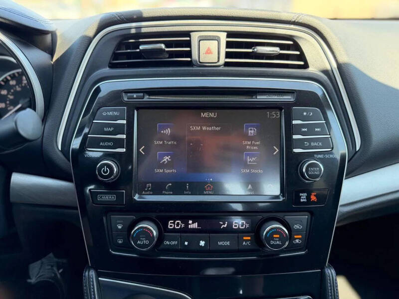 2016 Nissan Maxima