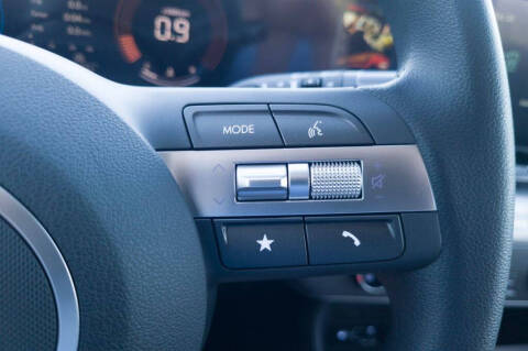 2027 Hyundai Kona SE