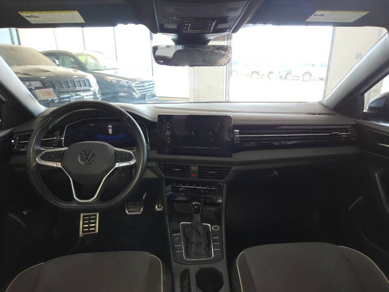2025 Volkswagen Jetta Sport