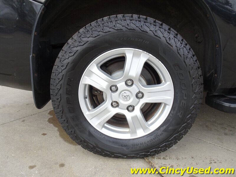 2012 Toyota Sequoia SR5