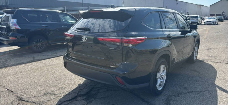 2023 Toyota Highlander L