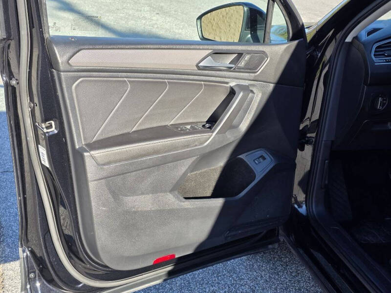 2024 Volkswagen Tiguan SE