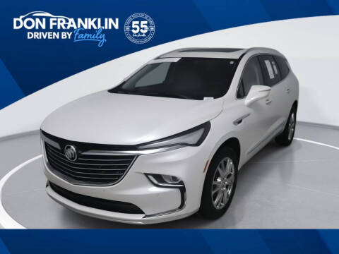 2023 Buick Enclave Essence