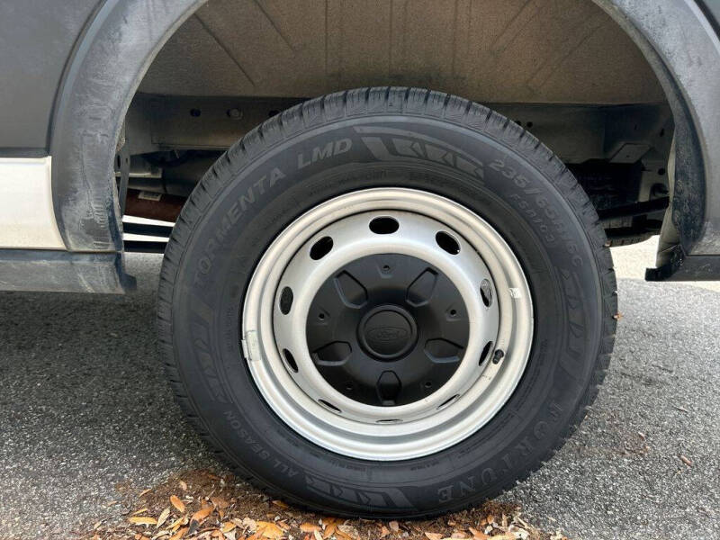 2024 Ford Transit 250