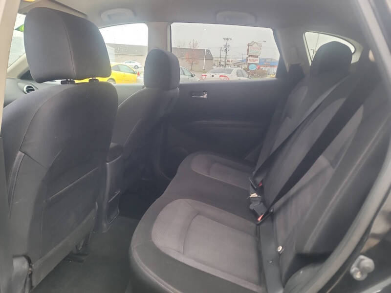 2013 Nissan Rogue SV
