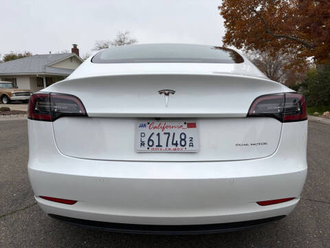2022 Tesla Model 3 Long Range