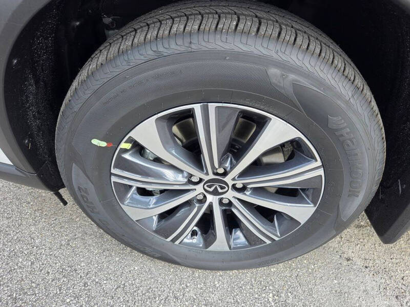 2027 Infiniti QX60 Pure