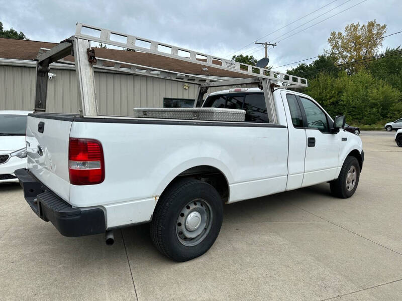 2005 Ford F-150 XL photo 3