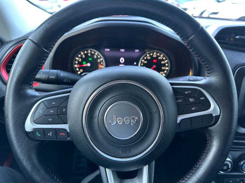 2015 Jeep Renegade Trailhawk